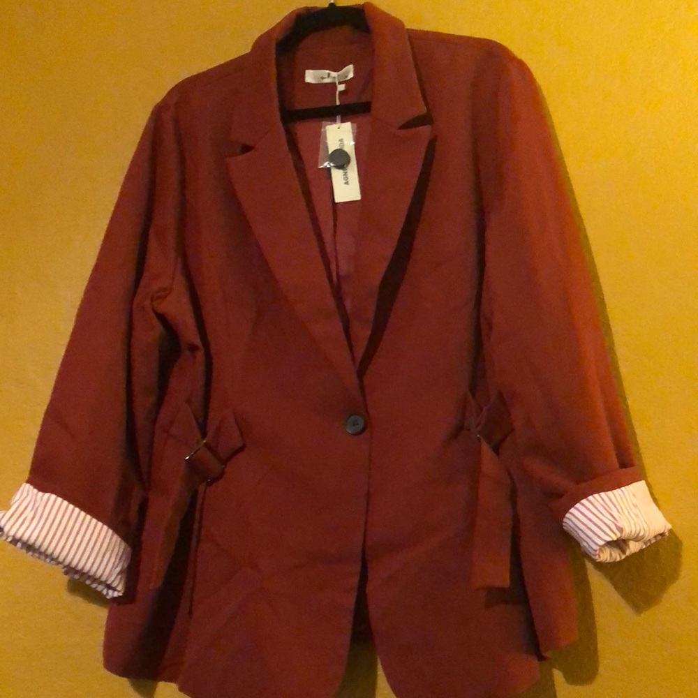 NWT size 2x blazer by Agnes Orinda 1 button 2 adjustable side straps